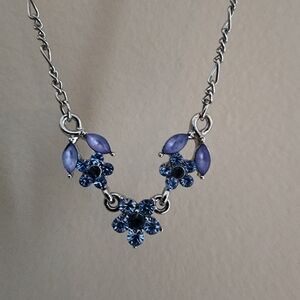 Vintage 1980s crystal necklace